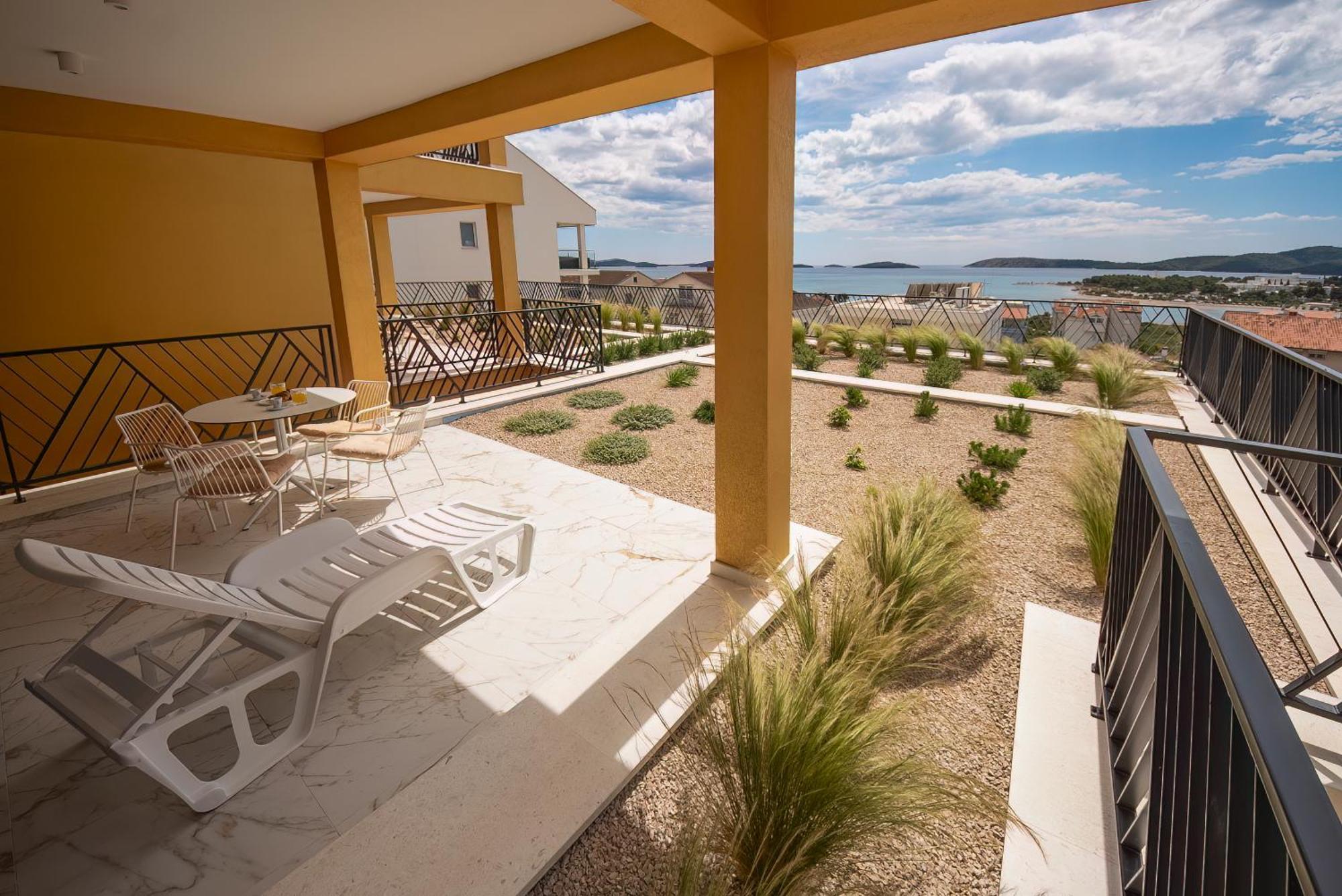 Mediterana Art Deco Resort (Adults Only) Sibenik Exterior photo